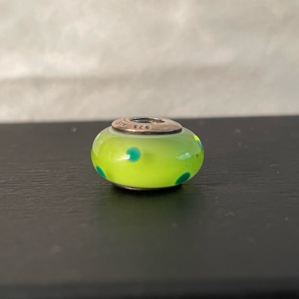 Pandora Polka Dot Green Murano Glass Bead